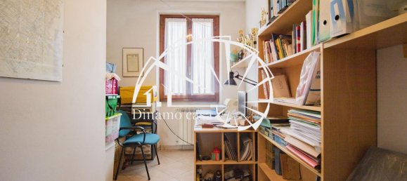 Casa de 5 habitaciónes en Prato, Italy No. 136022 11