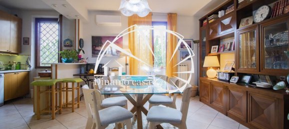 Casa de 5 habitaciónes en Prato, Italy No. 136022 23