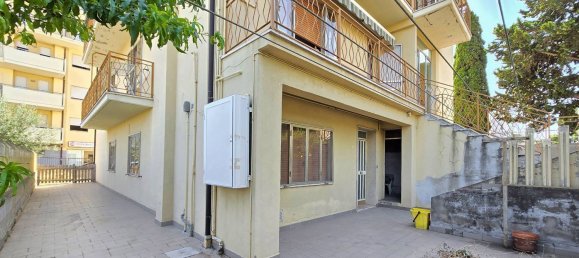 Edificio en Vasto, Italy 498 m² No. 331740 31