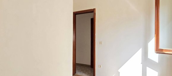 Edificio en Vasto, Italy 498 m² No. 331740 17