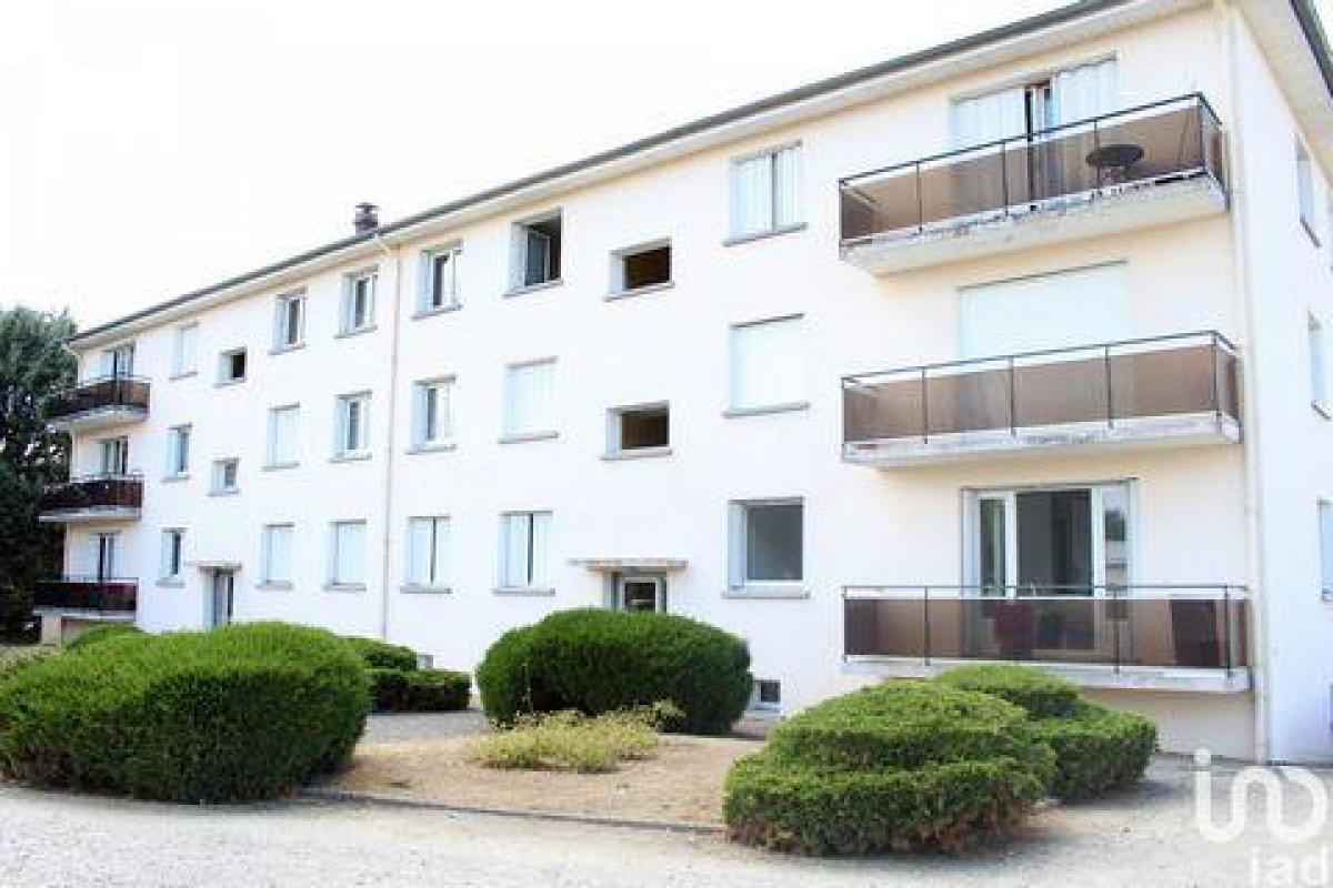 Apartamento com 2 quartos em condomínio em Yzeure, France N.º 14602