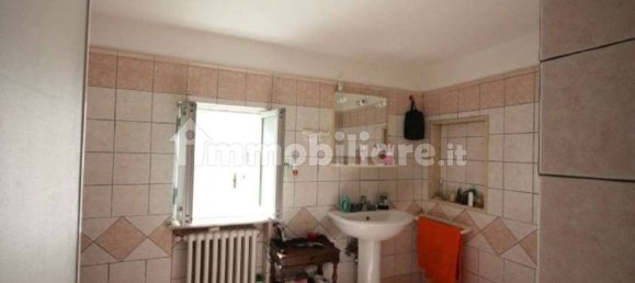 2 Schlafzimmer Wohnung in Poggibonsi, Italy, Nr. 288754 7