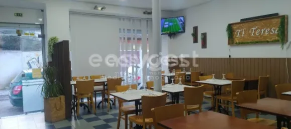 200m² Commercial property in Montijo, Portugal No. 68158 2