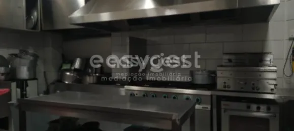 200m² Commercial property in Montijo, Portugal No. 68158 13