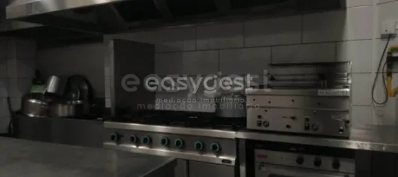 200m² Commercial property in Montijo, Portugal No. 68158 15