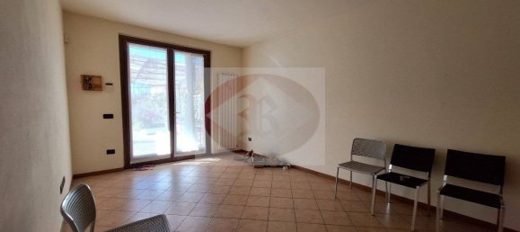 2 bedrooms Apartment in Olgiate Comasco, Italy No. 230434 7
