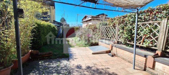 2 bedrooms Apartment in Olgiate Comasco, Italy No. 230434 2