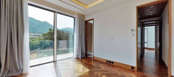 3 bedrooms Penthouse in Tivat, Montenegro No. 214 10