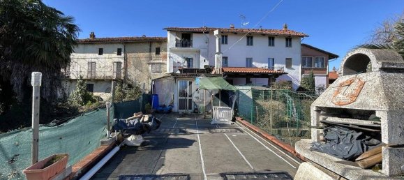 3 bedrooms House in Vialfrè, Italy No. 52486 36