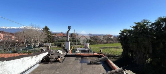 3 bedrooms House in Vialfrè, Italy No. 52486 24