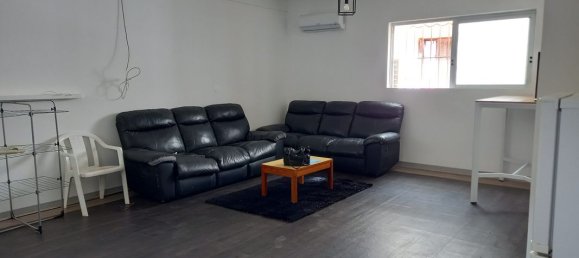 2-salle Appartement à Ajaccio, France No. 57868 3