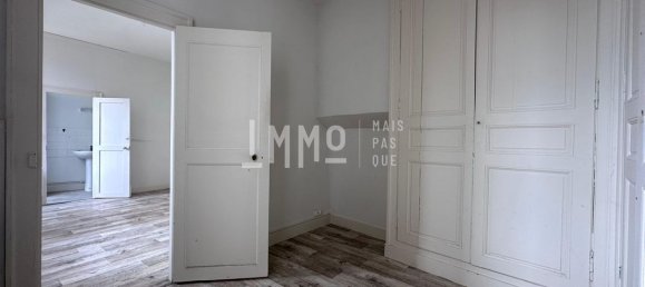 1 bedroom Apartment in Sarthe, France No. 277671 5