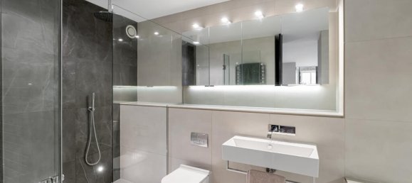 4 bedrooms House in London, United Kingdom No. 13162 8