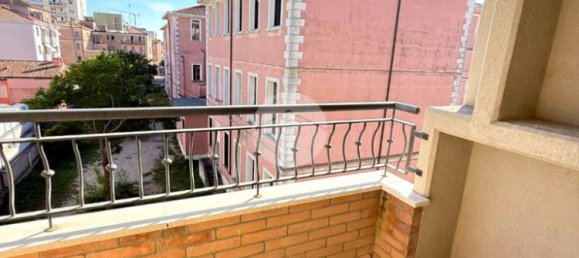 Квартира с 1 спальней в Кьоджа, Италия № 361658 6