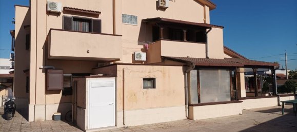 Вилла с 6 комнатами в Таранто, Италия № 173946 12