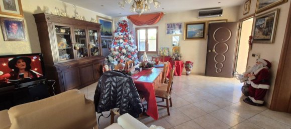 Вилла с 6 комнатами в Таранто, Италия № 173946 26