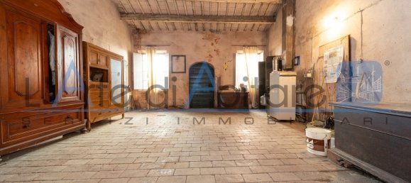 Building in Santarcangelo di Romagna, Italy No. 329237 36