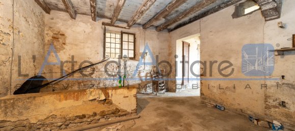  Building in Santarcangelo di Romagna, Italy No. 329237 2
