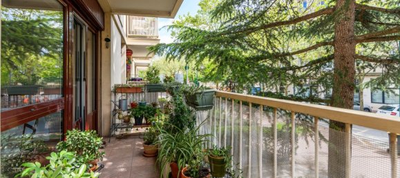 2 bedrooms Apartment in Le Vesinet, France No. 286764 4