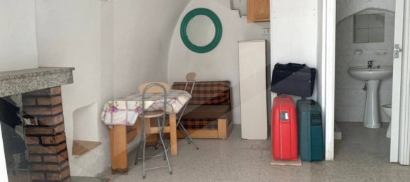 2 bedrooms House in Castellana Grotte, Italy No. 20369 2