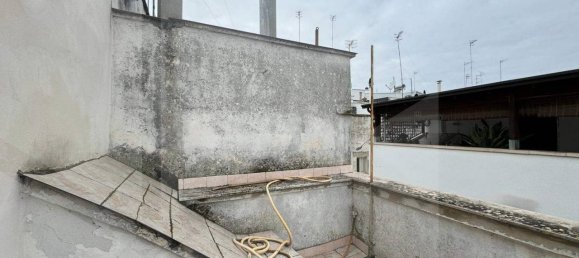 2 bedrooms House in Castellana Grotte, Italy No. 20369 20