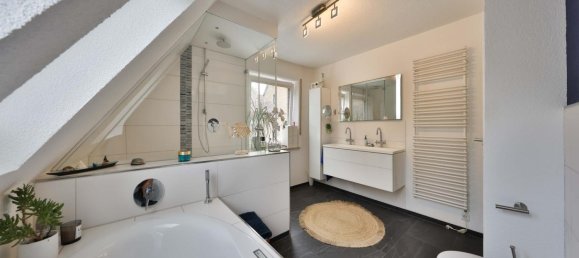 4 rooms Townhouse in Nurnberger Land, Germany No. 328047 8