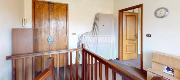 4 bedrooms Apartment in Turin, Italy No. 350787 22