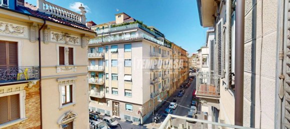 4 bedrooms Apartment in Turin, Italy No. 350787 14
