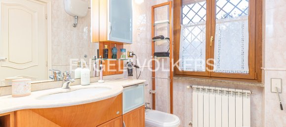 5 bedrooms Villa in Lariano, Italy No. 62519 18