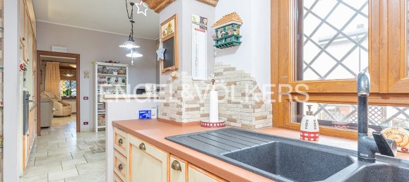 5 bedrooms Villa in Lariano, Italy No. 62519 17