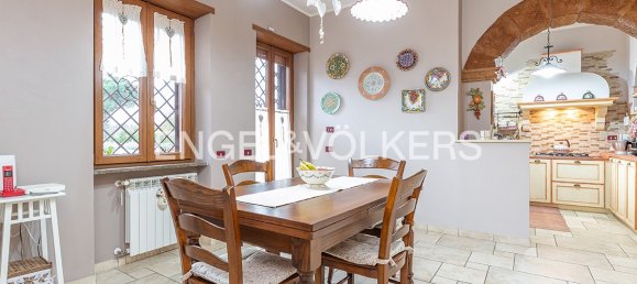 5 bedrooms Villa in Lariano, Italy No. 62519 14