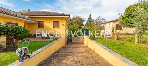 5 bedrooms Villa in Lariano, Italy No. 62519 59
