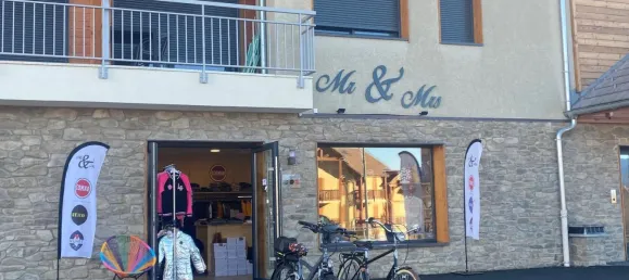 Gewerbliche Immobilie in Ancelle, France 53m², Nr. 352919 7