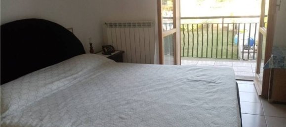 4 bedrooms Villa in Gualdo Cattaneo, Italy No. 373071 4