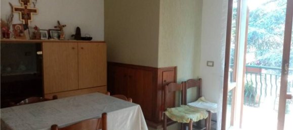 4 bedrooms Villa in Gualdo Cattaneo, Italy No. 373071 10