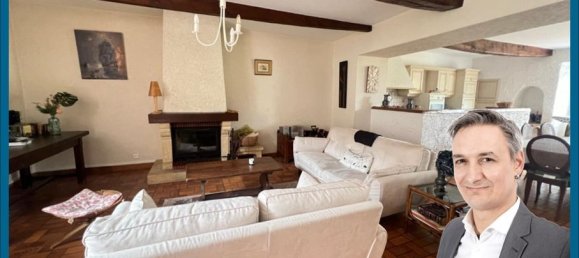 Casa T4 em Mortagne-sur-Sevre, France N.º 340653 2