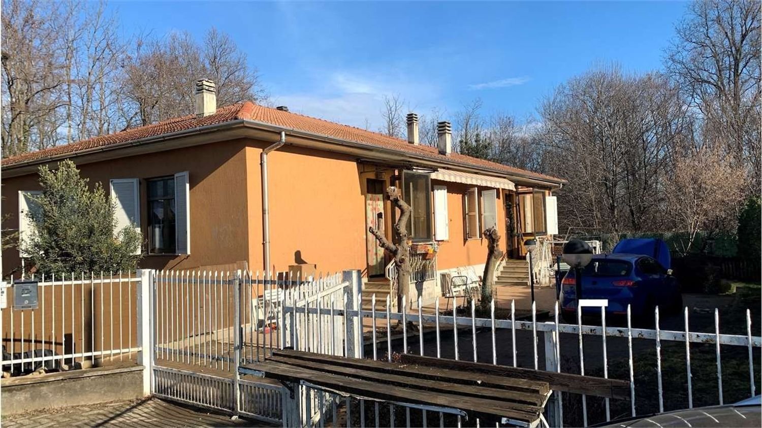 7-Zimmer Haus in Lurate Caccivio, Italy, Nr. 122576