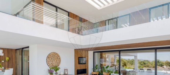 3 bedrooms House in Sesimbra, Portugal No. 280092 7