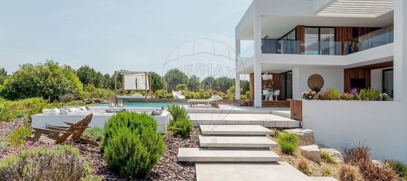 3 bedrooms House in Sesimbra, Portugal No. 280092 3