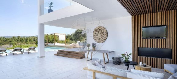 3 bedrooms House in Sesimbra, Portugal No. 280092 16