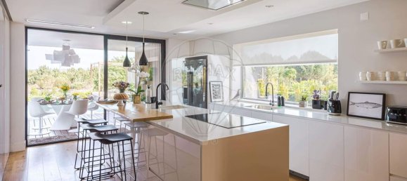 3 bedrooms House in Sesimbra, Portugal No. 280092 20