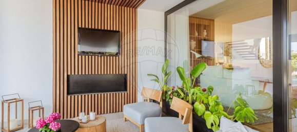 3 bedrooms House in Sesimbra, Portugal No. 280092 4