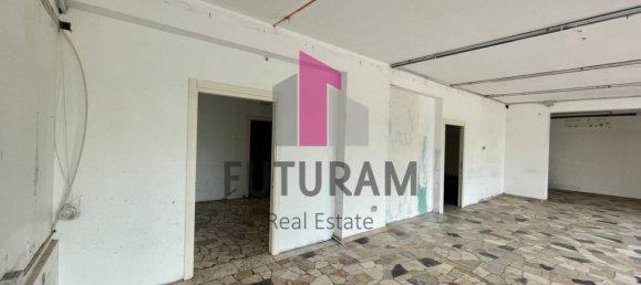 Almacén de 4 habitaciónes en Vigonovo, Italy No. 281483 20