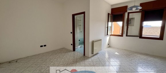 4 bedrooms Apartment in Chioggia, Italy No. 342736 6