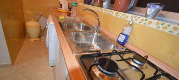 Apartamento de 3 divisões em Mazara del Vallo, Italy N.º 172973 6