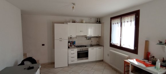 5-Zimmer Doppelhaus in Fiorenzuola d'Arda, Italy, Nr. 163052 27