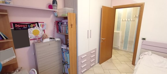 5-Zimmer Doppelhaus in Fiorenzuola d'Arda, Italy, Nr. 163052 10