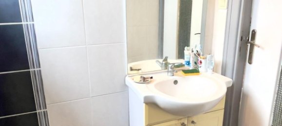 2 bedrooms House in Mayenne, France No. 350900 10