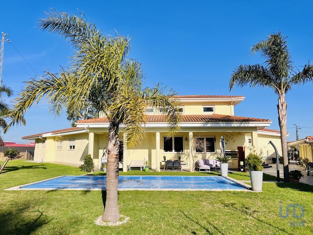 Casa de 4 dormitorios en Modivas, Portugal No. 112495