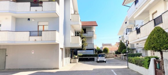 3غرفة شقة في Silvi, Italy رقم 267630 2